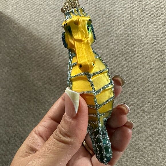 Old World Christmas OWC Blown Glass Glitter Textured Sea Horse 2001 Ornament - Picture 1 of 4